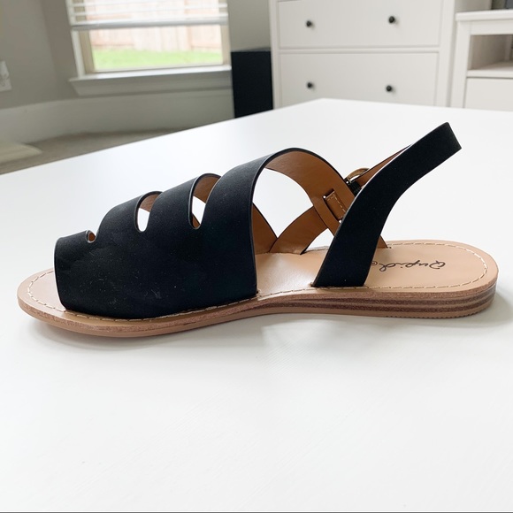🌺5/$20 Qupid Black Sandals - Picture 3 of 8